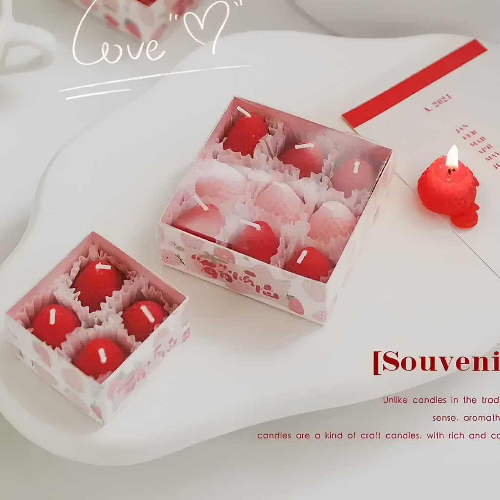 STRAWBERRY SCENTED CANDLE GIFT SET - 5 OPTIONS