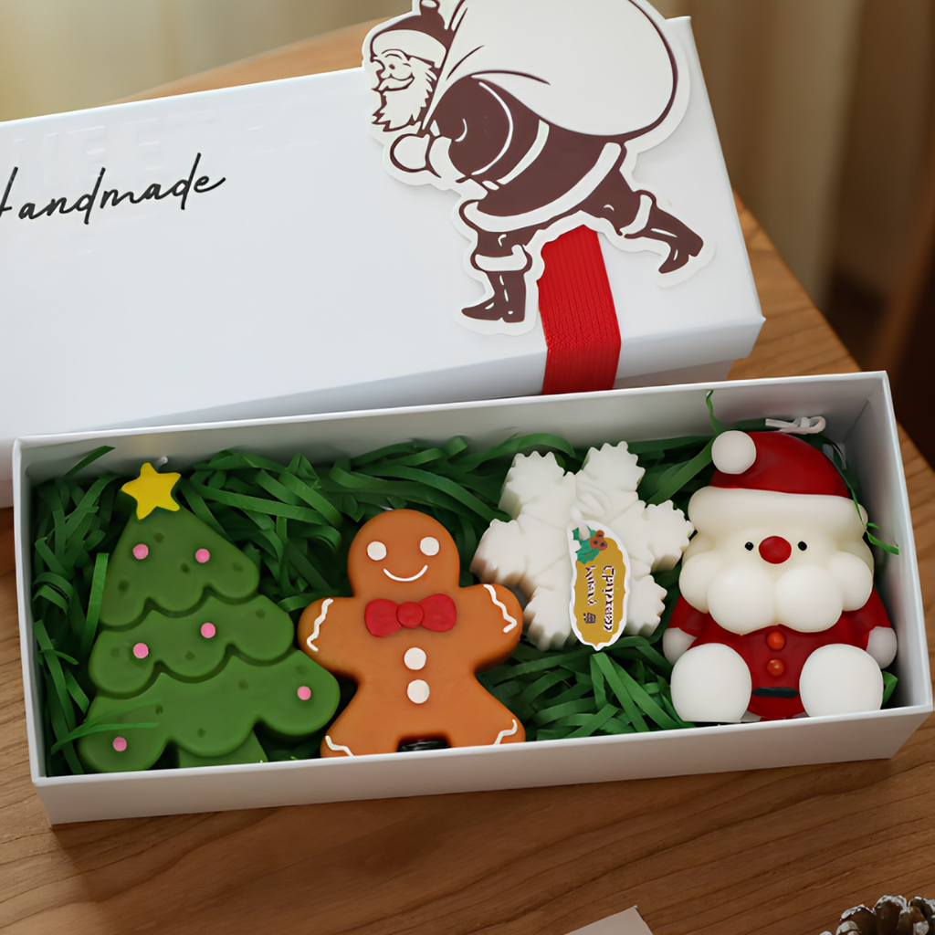 CHRISTMAS CANDLE GIFT BOX SET - 2 OPTIONS