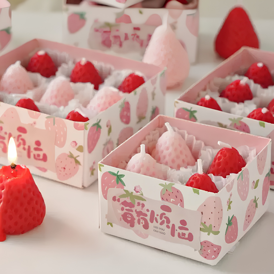 STRAWBERRY SCENTED CANDLE GIFT SET - 5 OPTIONS