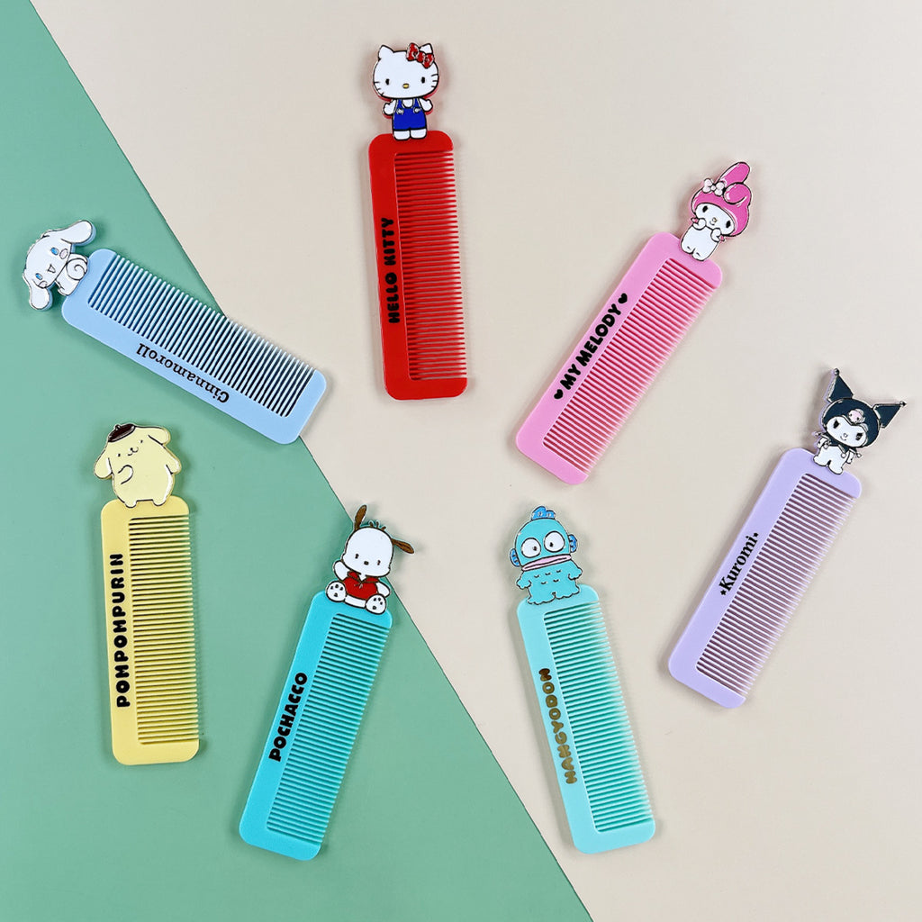 SANRIO COMPACT COMB WITH CASE