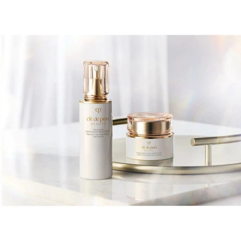 CLÉ DE PEAU BEAUTÉ ADVANCED PROTECTIVE DAY CREAM 50ML