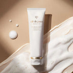 CLÉ DE PEAU BEAUTÉ SOFTENING CLEANSING FOAM 140G