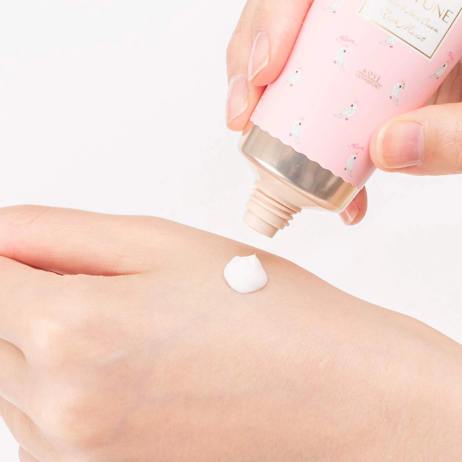 KOSE FORTUNE FRAGRANCE HAND CREAM FAIRY PEONY 60G