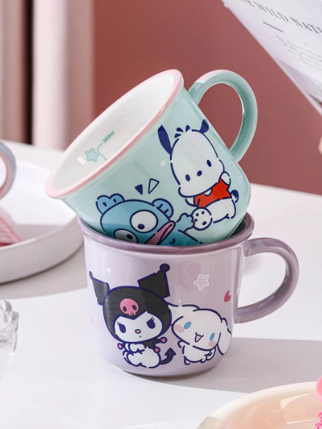 Sanrio measuring cups stacked display
