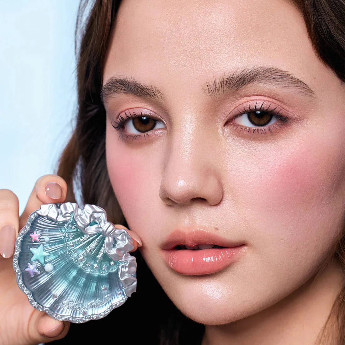 FARD À JOUES SOIE SATINÉE COLLECTION SHELL'S JEWEL FLOWER KNOWS 5G #01 PETAL PEARL