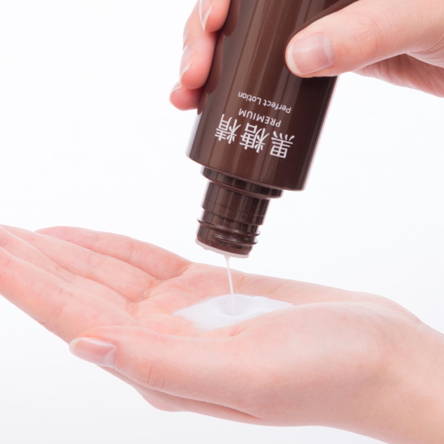 Kose Premium Perfect Lotion 180mL - Image 3