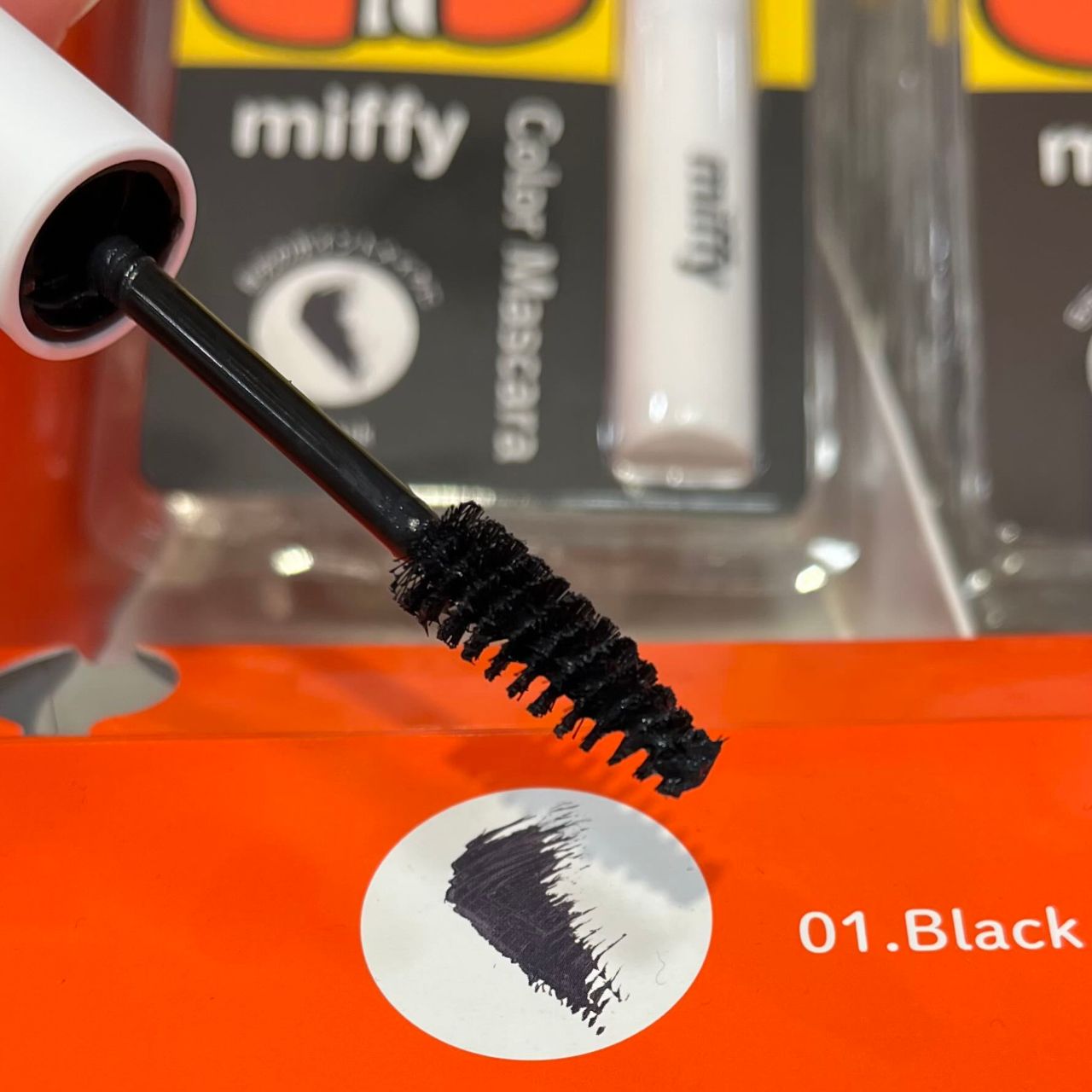 Miffy mascara black - Image 3