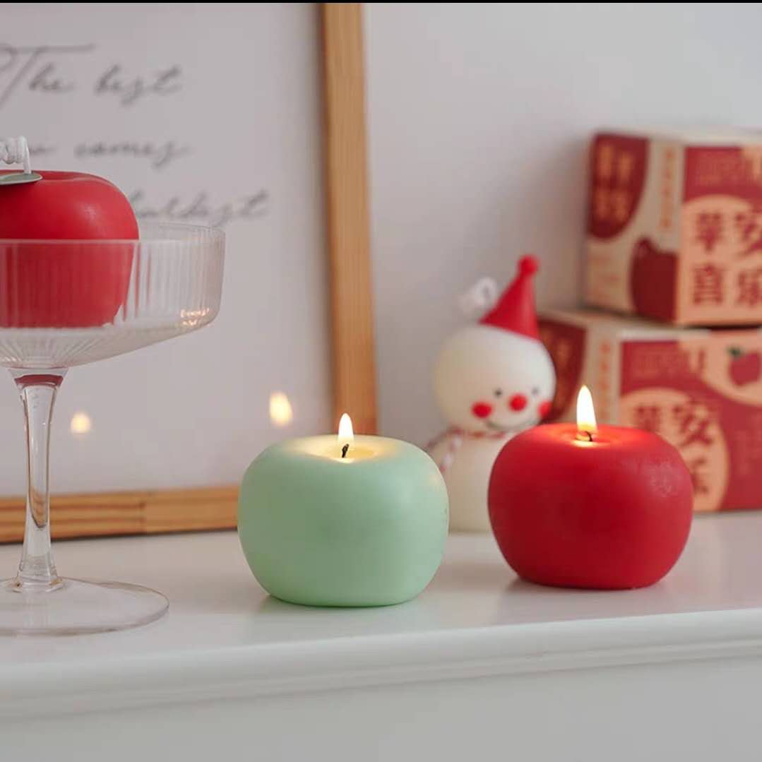 Sweet Apple Candle