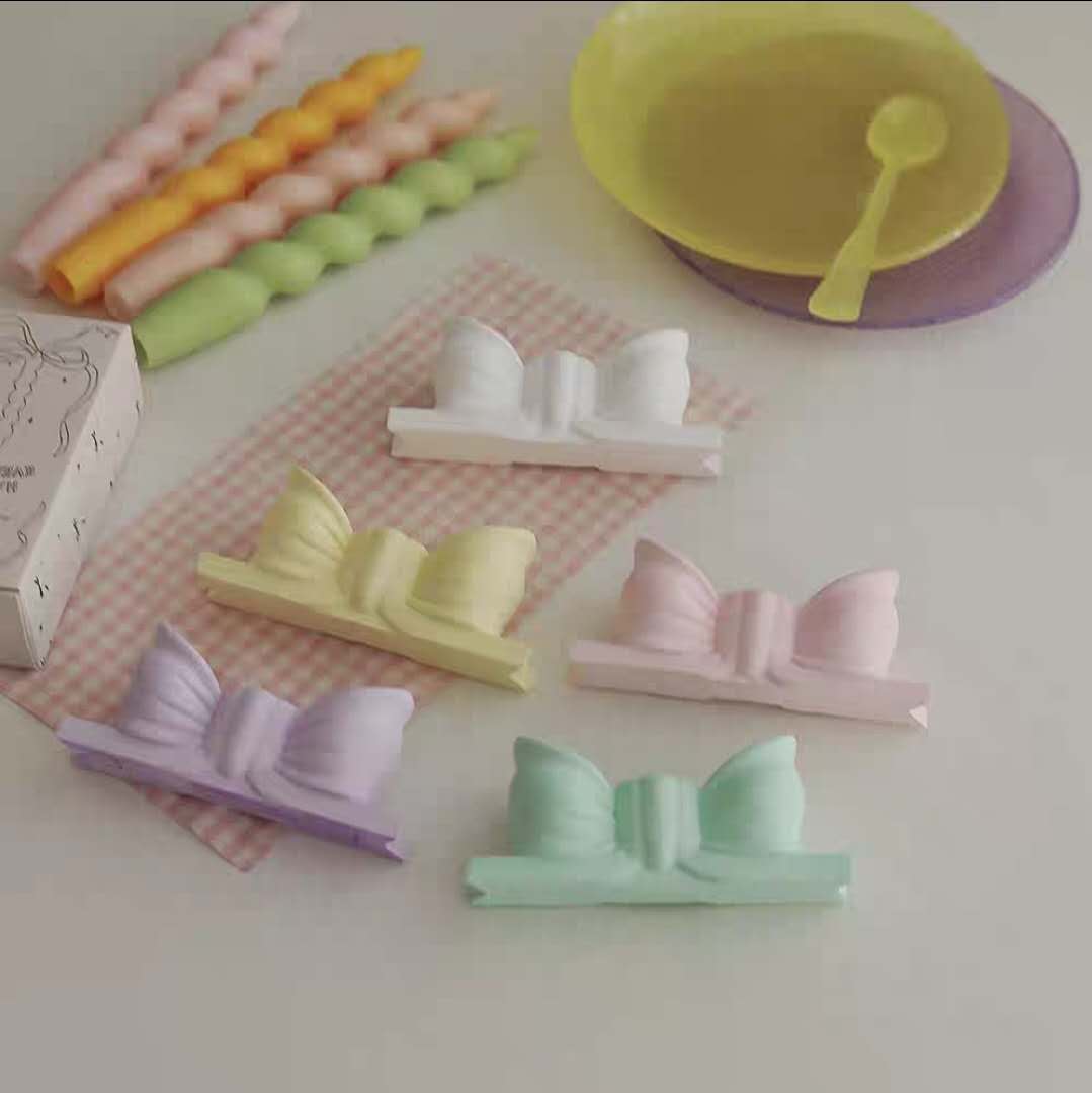 Bow-Knot Candle Holder - Image 3